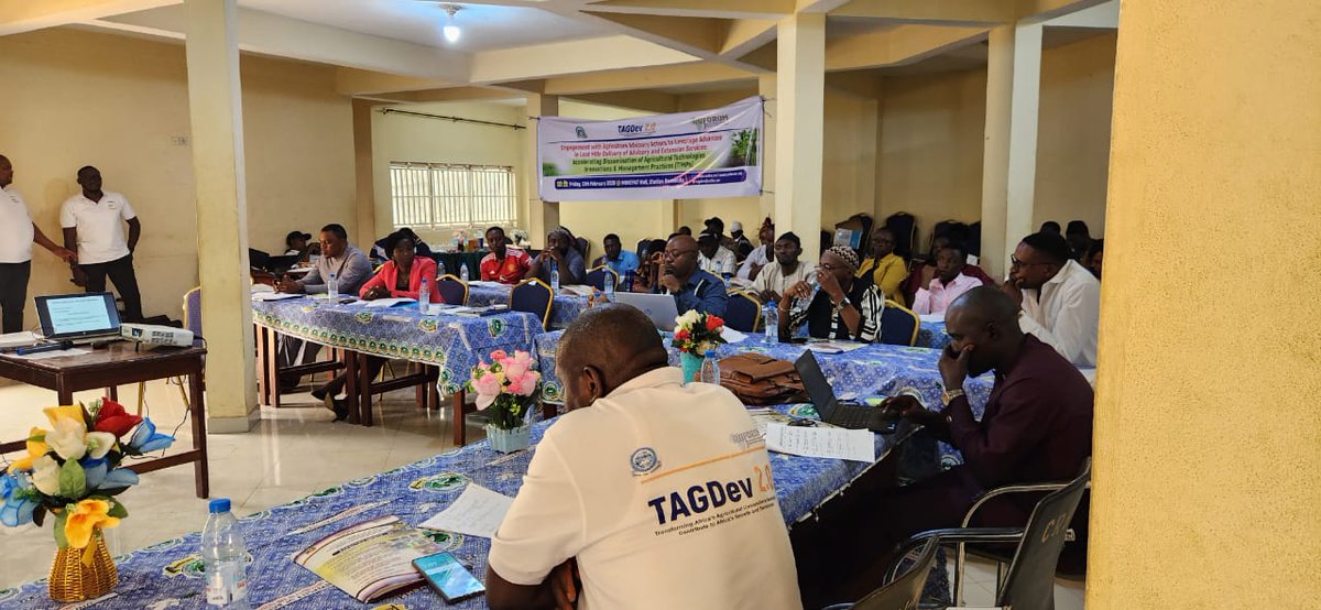 YouthForce9's tweet photo. Focus; transforming Africa’s agricultural universities to meaningfully contribute to #Growth  &amp; #development, while strengthening advisory services &amp; last-mile delivery models.Climate-Smart Agriculture and youth-centered design were key highlights. https://t.co/55Th4fbDwE