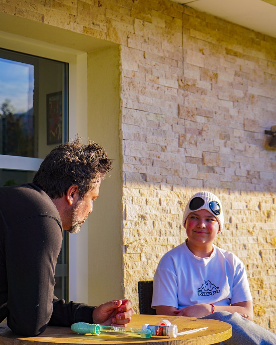 AS Cannes tweet media