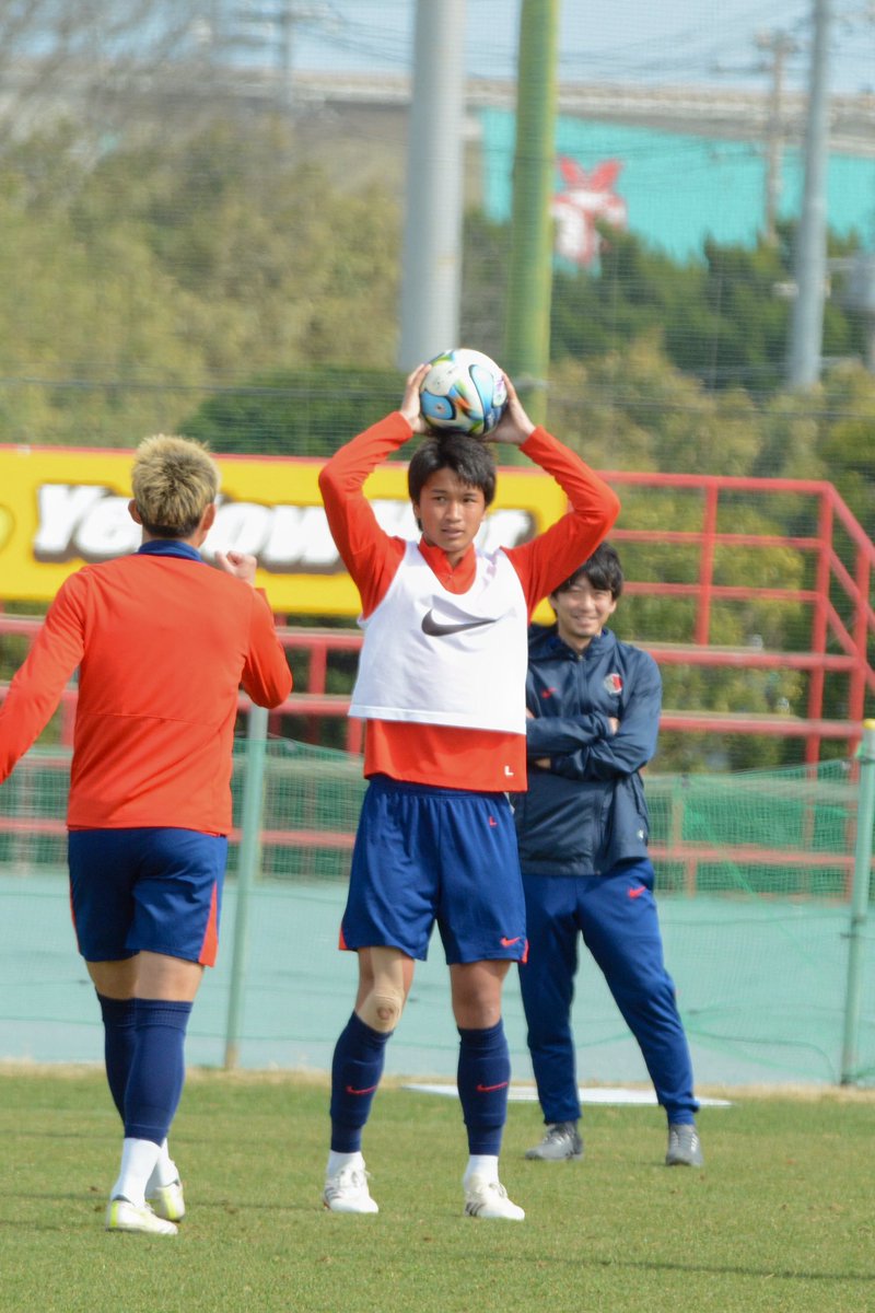 2026/2/24
クラブハウス

佑梧はユースの時は今の20倍は声出していたと思うので遠慮せずやってほしい😂早く解き放たれて😂

#鹿島アントラーズ
#antlers
#大川佑梧