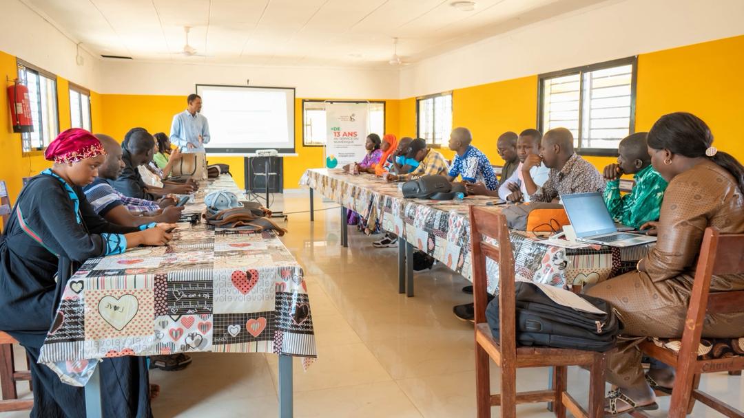 Idimijam tweet media