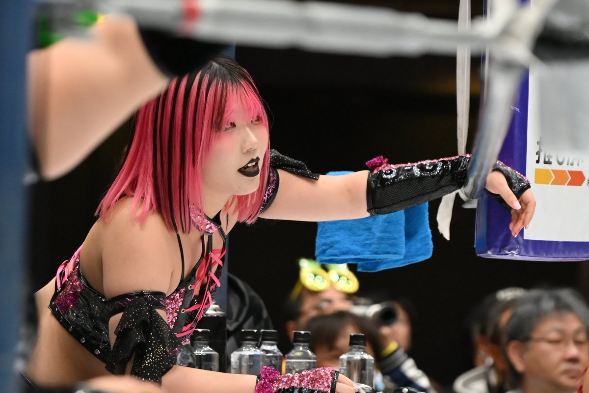 shin1shin76's tweet photo. 2026.02.21
スターダム
エディオンアリーナ大阪
第2競技場
Pink❤️Devil
吏南選手
#PinkDevil #吏南
#STARDOM https://t.co/QxL1cXs0e5