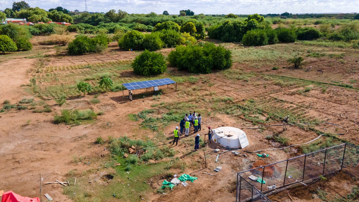 unicefsomalia's tweet photo. R-WASH is expanding sustainable water systems for refugees, IDPs & host communities in Somalia boosting health, livelihoods & social cohesion.With UNICEF, local authorities, KfW & BMZ, we’re investing in long-term solutions.@UNICEFAfrica @UNHCR @Xylem @BMZ_Bund @KfW_int #RWASH https://t.co/IOGk2eim94