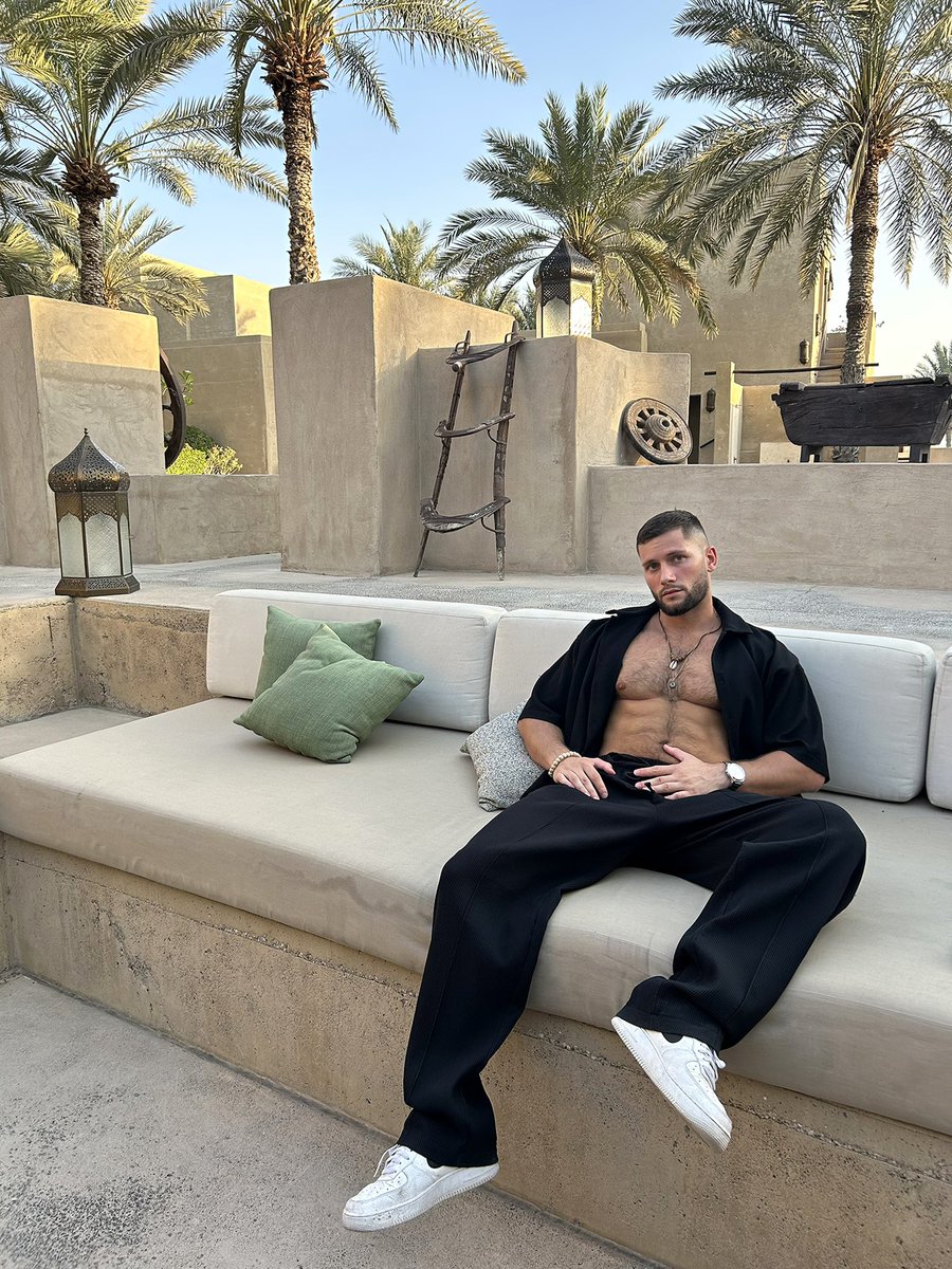 Melvin Brief tweet media