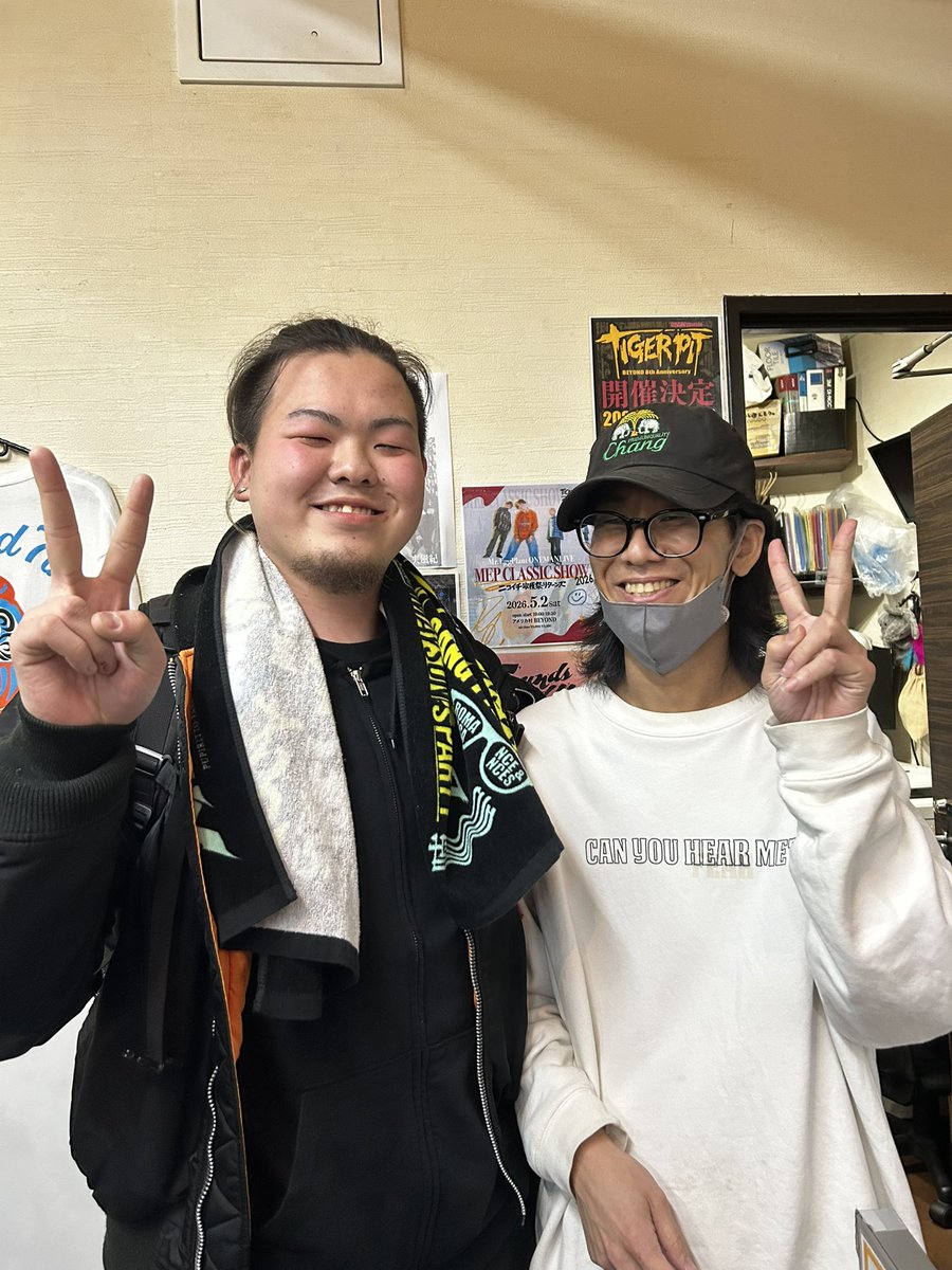 oosaki_b's tweet photo. 26.02.24 ゆんぼう企画
帝塚山軽音のビッグボーイ���んぼうの企画第2弾！1回目とは変わって新しい繋がりも多くて新鮮でした☺️TEAM帝塚山軽音も多くてほんまに嬉しい☺️今日出会ったゆんぼうのマイメン達がまたどこで出会えるように！次も楽しみにしてるね🤭皆様ありがとうございました！ https://t.co/OVlxLMYxj5