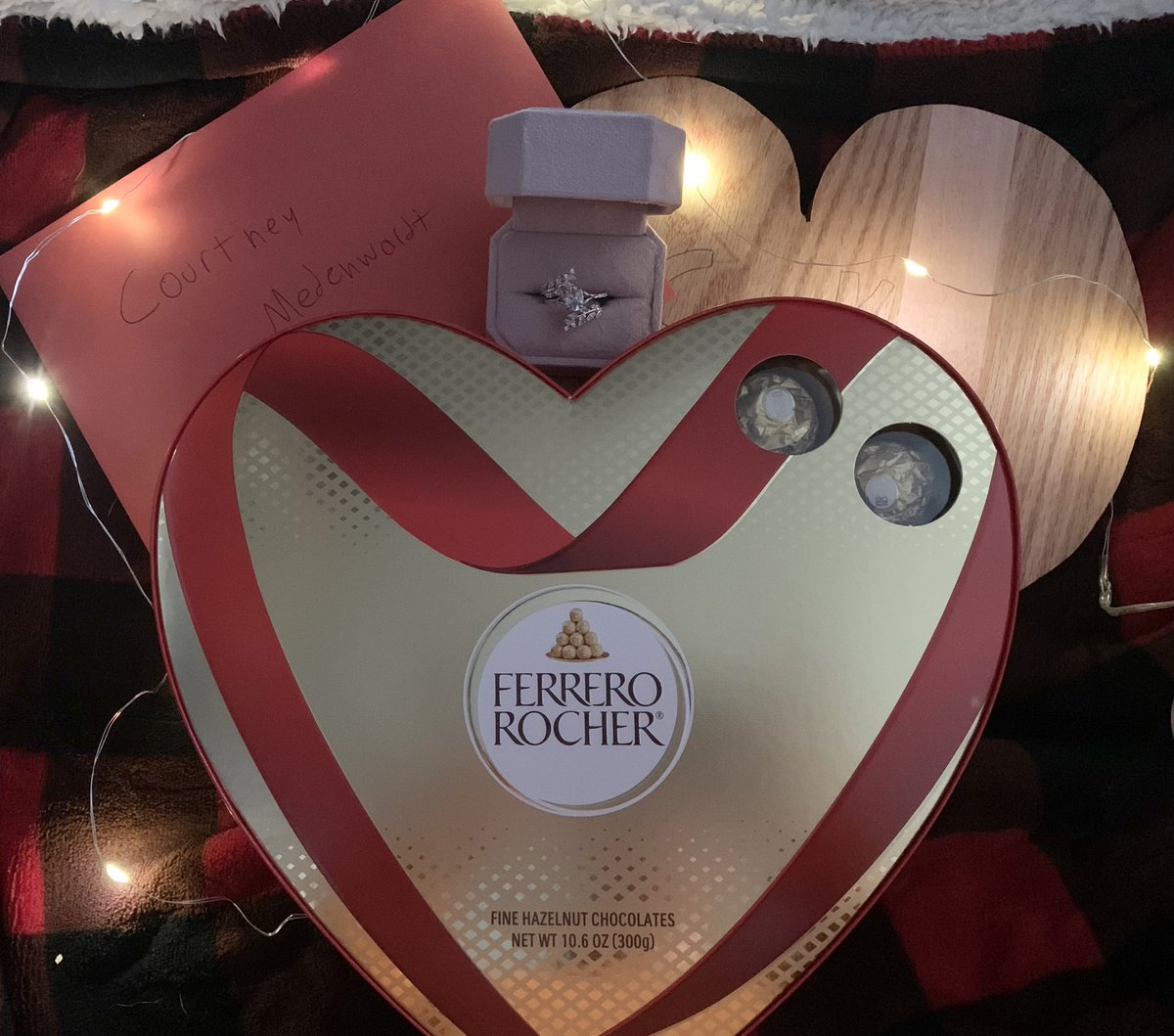 Courtney🐮 tweet media