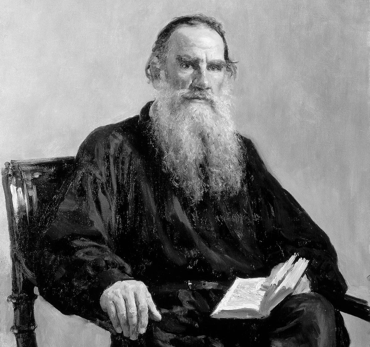 Krakenberger's tweet image. Una mentira no deja de ser mentira por ser compartida por millones de personas. Al contrario, cuanto más extendida está, más peligrosa se vuelve.

- León Tolstói