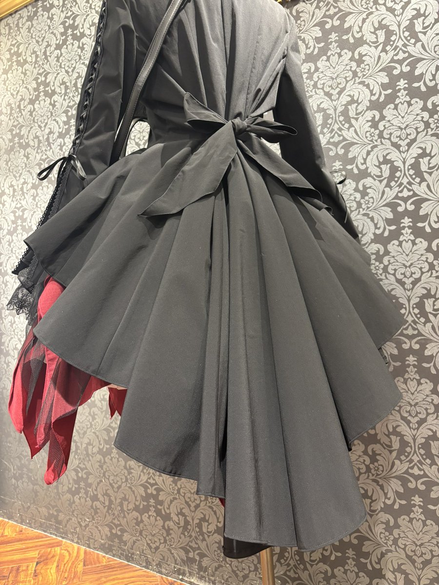 ❤️💀おすすめコーディネート💀❤️ ドレープの美しさが際立つ