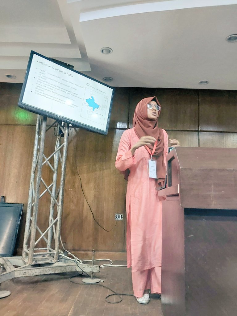 getfluent2's tweet photo. Excited to start off the year with an international conference, Globalising Sociolinguistics (GloSoc4) in Cairo Egypt. Plus got to go on my first international trip Alhamdullilah. Yaaay! https://t.co/N4yirhUgEz