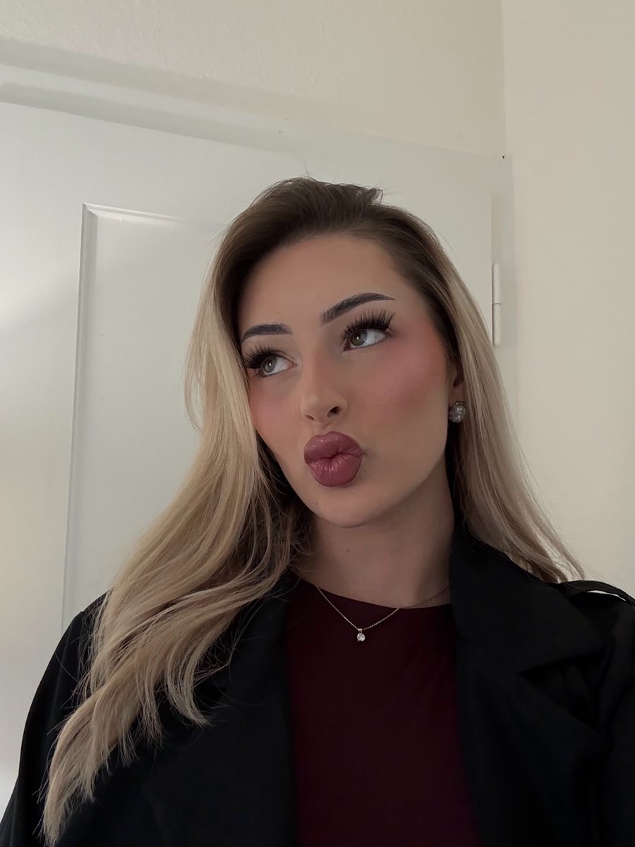 Aria 😶‍🌫️ tweet media