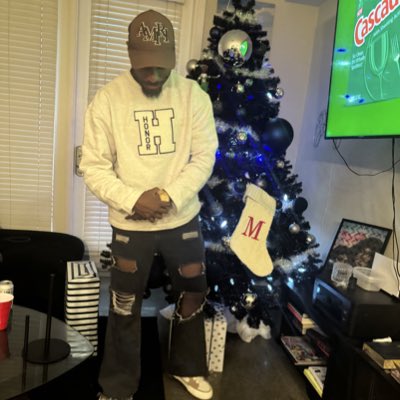 kyle_suave's tweet photo. #NewProfilePic https://t.co/ghY3YB0E5z