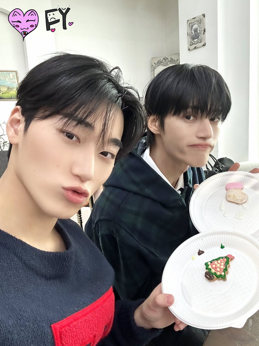 ___named's tweet photo. 히히... https://t.co/K7xDm5RMVJ