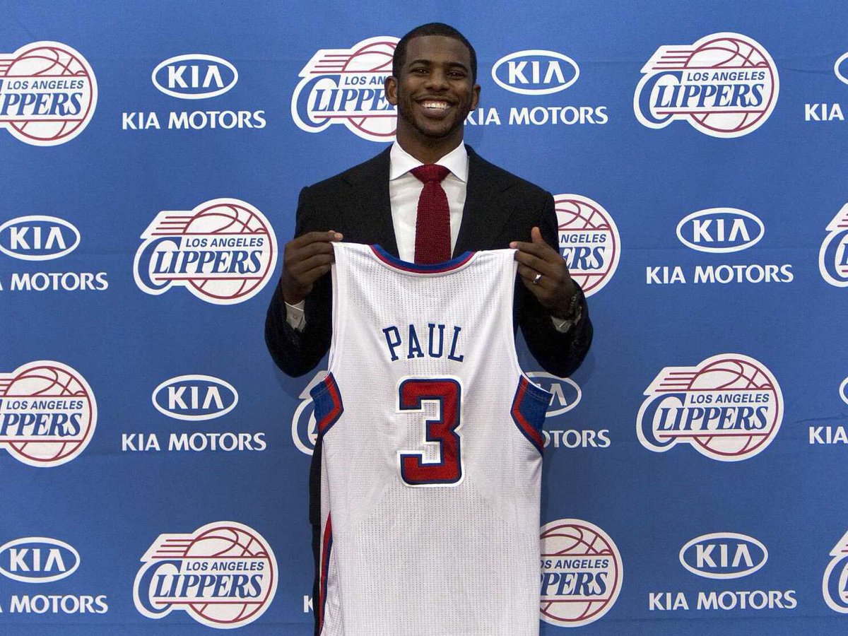 Chris Paul explique que les Los Angeles Clippers lui ont assuré qu’ils retireront quand même son maillot… même après l’avoir coupé.

🎙️ : via 7PM Brooklyn