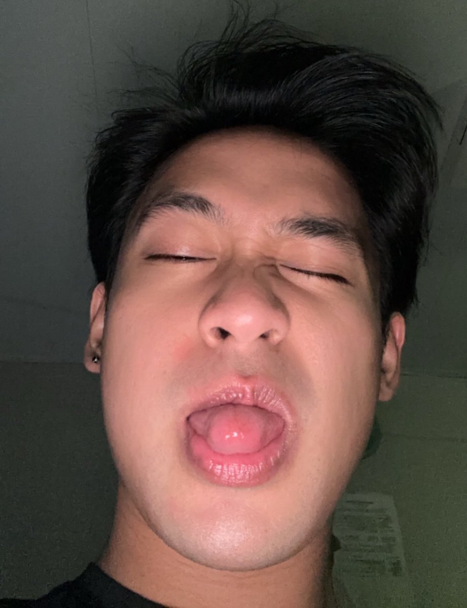 alas_nuebe tweet media