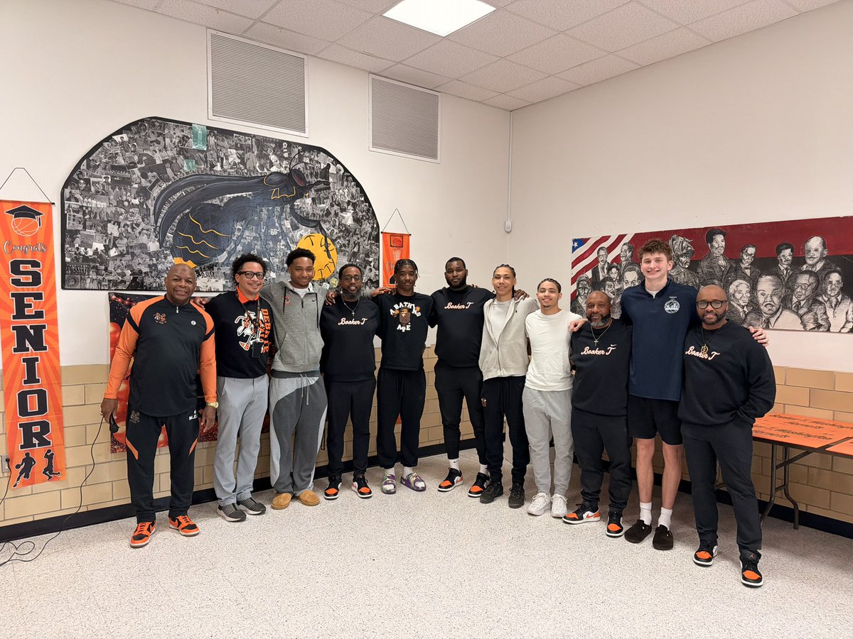 The Booker T. Washington Boys Basketball tweet media