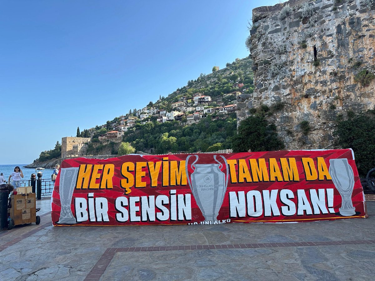 Günaydın #Galatasaray Ailesi! #ultrAslanUNI