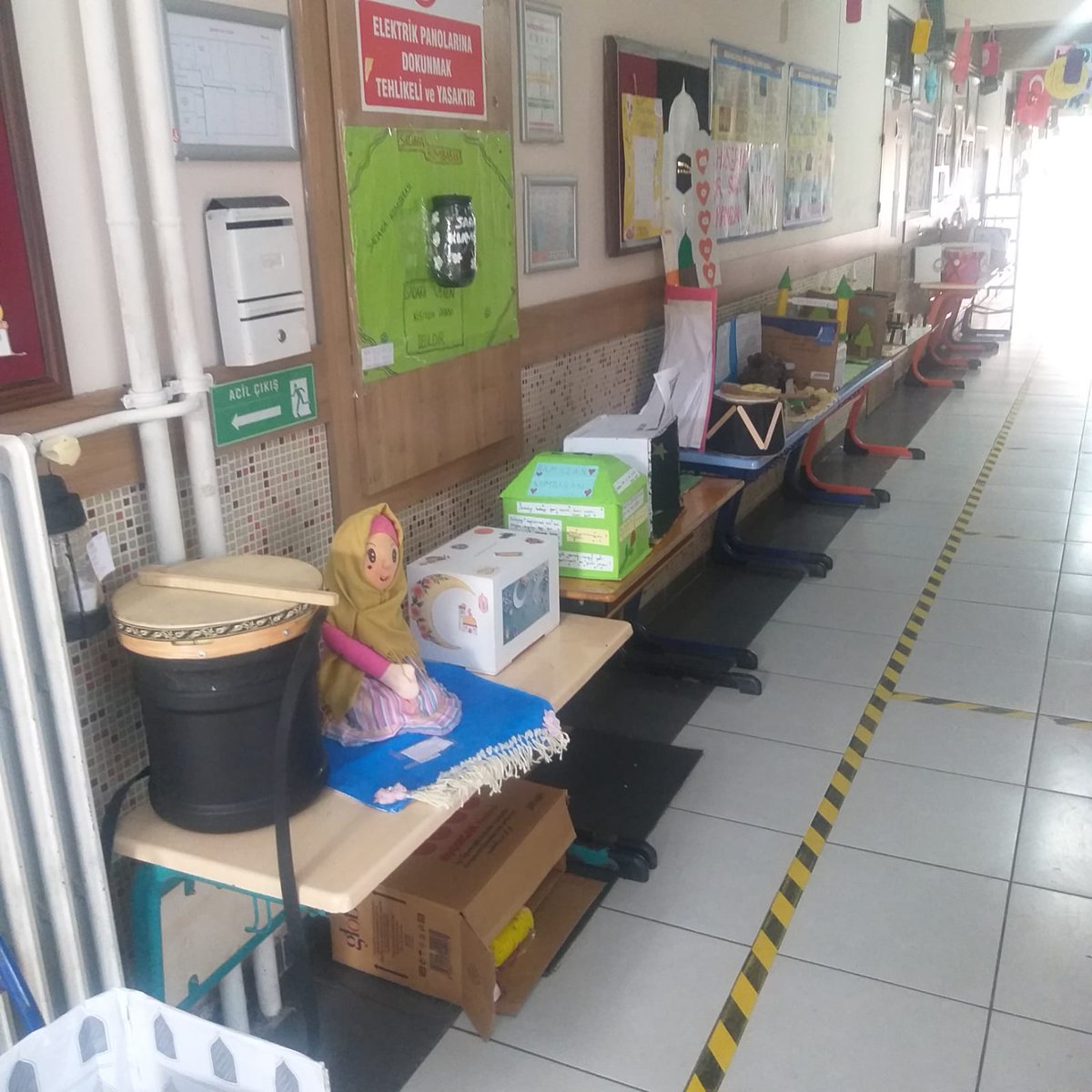 🌙✨ Ramazan’ın sesi okullarımızda yankılanıyor.

Maarif ailesi olarak paylaşmayı öğrenen kalpler, kardeşliği büyüten adımlar eşliğinde Ramazan’ın bereketini eğitim ve sevgiyle karşılıyoruz.

#MaarifinKalbindeRamazan

<a href="/tcmeb/">Millî Eğitim Bakanlığı</a> 
<a href="/Yusuf__Tekin/">Yusuf Tekin</a> 
<a href="/mehmetyigitmem/">Mehmet YİĞİT</a>