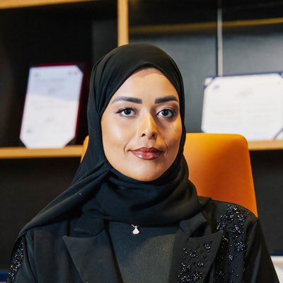 AyeshaAnfooz's tweet photo. #NewProfilePic https://t.co/30EGNPdTBU