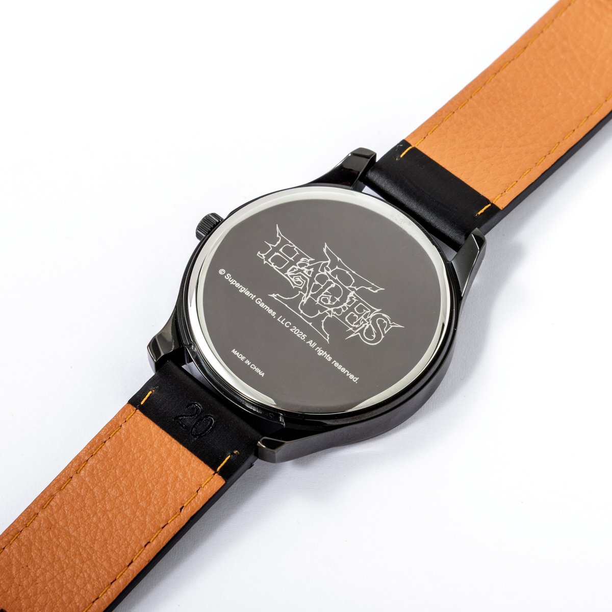 Inspired by Melinoë’s appearance, our Hades II watch features her magic circle, made to glow in the dark.

Her House of Hades laurel wreath &amp; crescent moon ornament sit at 12 o’clock. Red &amp; green stones reflect her mismatched eyes.

🌖 Pre-order here ▼
us.super-groupies.com/blogs/feature/…