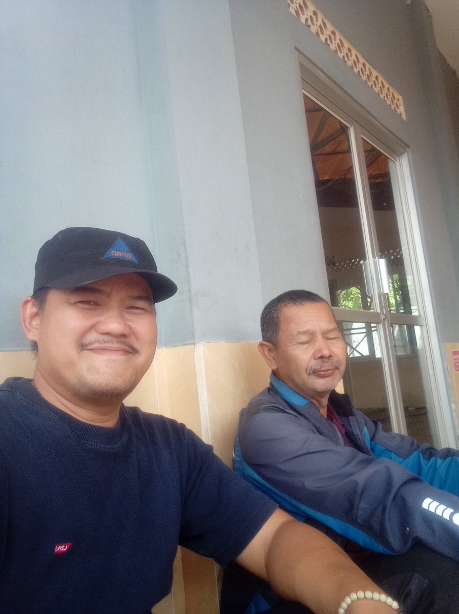 #IndanyaSilAturahmi dengan Pembina #YAKUNJUNG Dalam rangka renovasi MASJID AL-QAMAR CINANJUNG.

#AL_QAMAR
#AL_QAMAR_MOSQUE
#AL_QAMAR_CINANJUNG

#CINANJUNG
#CINANJUNGSALARAS