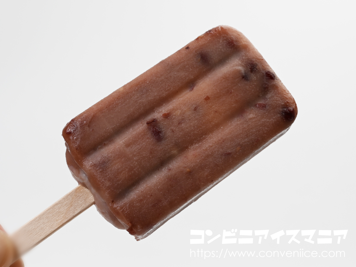 【最強】あずきバーの中から練乳がとろ〜り。

あの硬さで有名なあずきバーに、冷凍庫から出した直後でもとろりとする練乳ソースを閉じ込めるって

どうやったんだ井村屋…… 

北海道産の練乳×生クリームが入った2層構造。
75mlで162円。2月16日から全国で発売中。