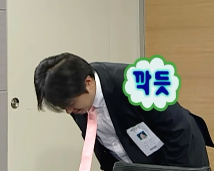 숯 tweet media