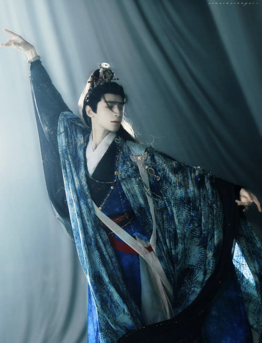 เอกบัลเล่ต์ #LuoYunxi