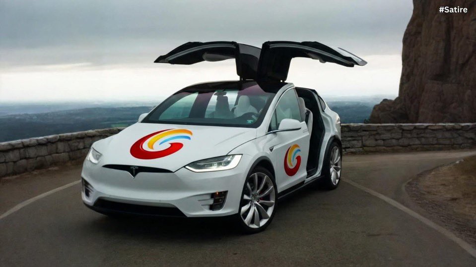 DebuggingLife23's tweet image. Futuristic flying car designed by the first year students of Galgotia University 🙌🏻

#AISummit