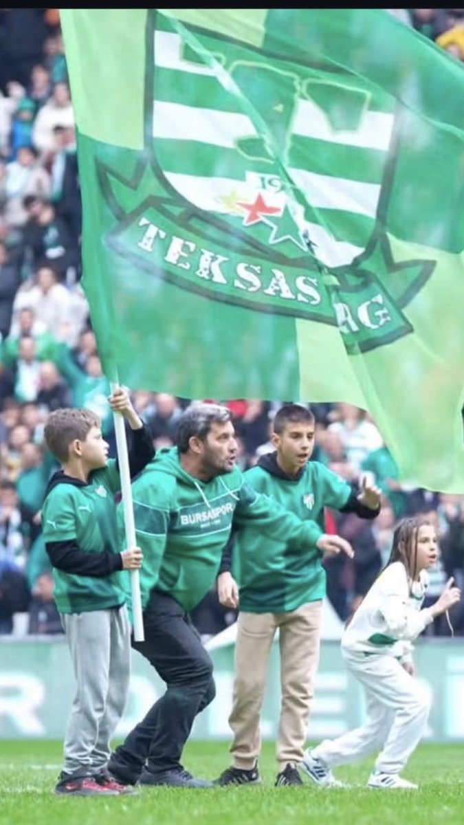 Güzel adamsın ABİ. Allah seni sevenlerine baĝışlasın , şifa versin🙏