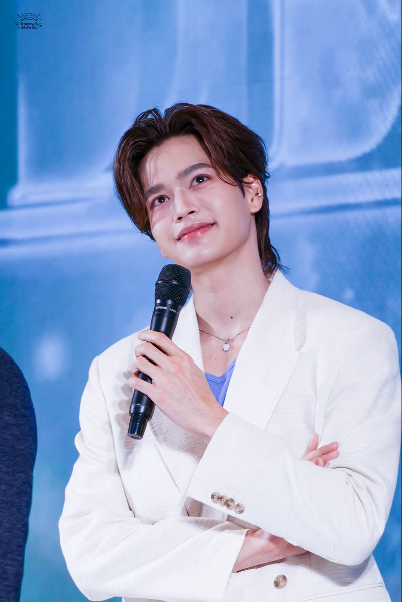 2315pnchjrtn's tweet image. ใครอยากเป็นดารา มาให้น้องม้าคมองนะ
เพราะน้องม้าค = แมวมอง

JUNIORMARK 4TH DESTINY  

#DestinyClinicxJuniorMark
#markjrtn @Markjrtn