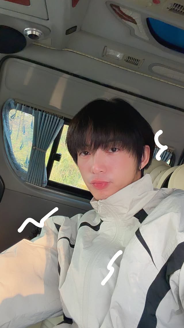 Garfield_Chile's tweet image. 💌 18.02.26

©️ Actualización historia IG garfinpkk 🧡✨️

@garfinpkk
Garfield Pantach #Garfinpkk #Fieldmily