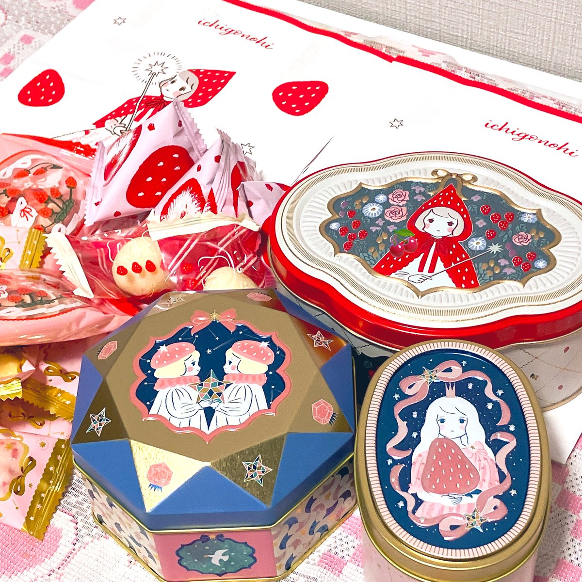 いちごの日 #苺王国 らぶ🤍ྀི