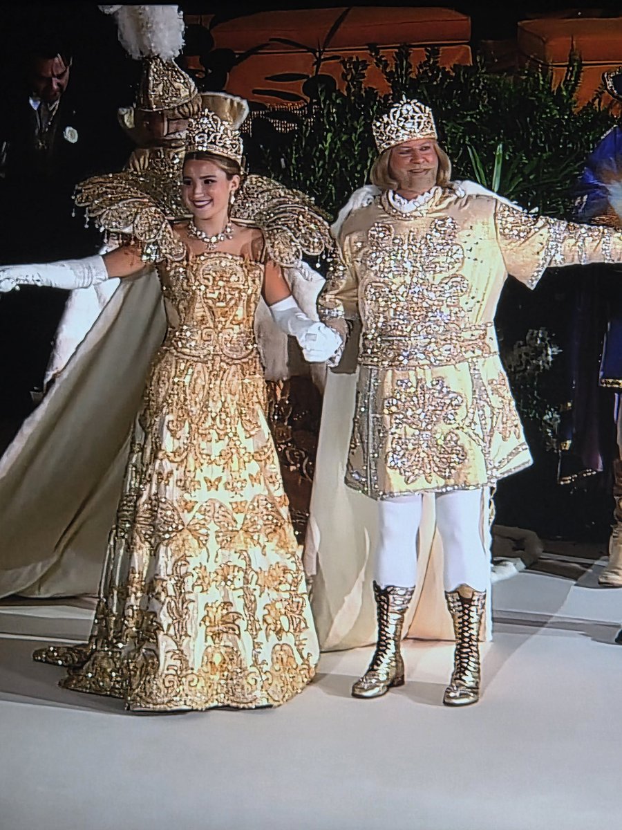 nanfit's tweet photo. #rexcomus "this is making me nauseous..." 🤢 (my spouse) https://t.co/4sH1Ot8C50