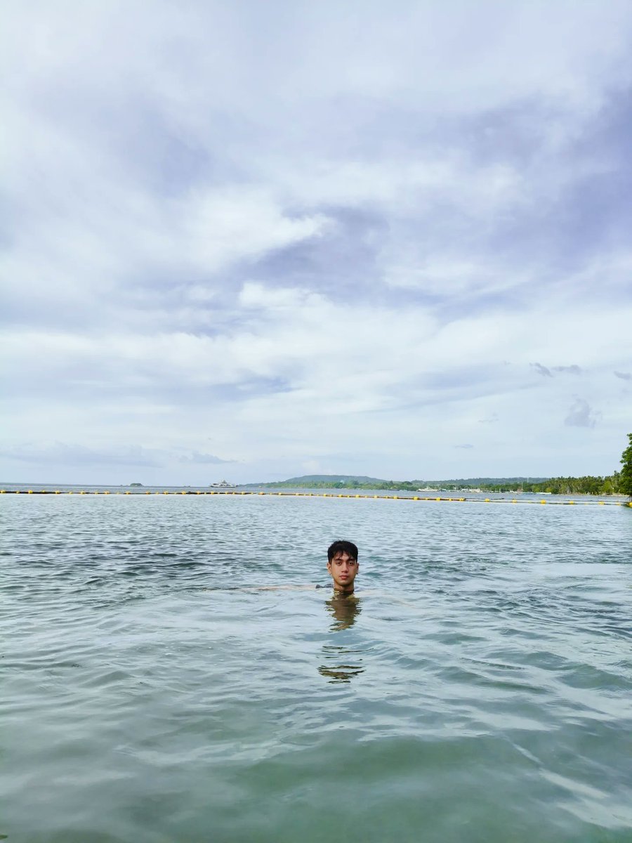 HanJPFrost's tweet photo. 🌊 ⛱️ https://t.co/viJv4sbCQh
