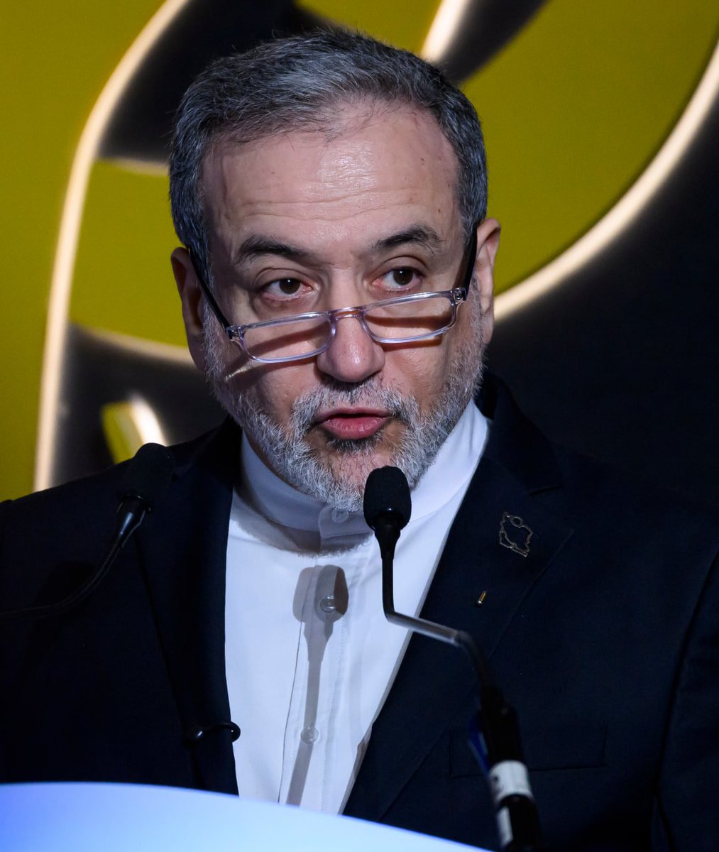 RT en Español tweet media