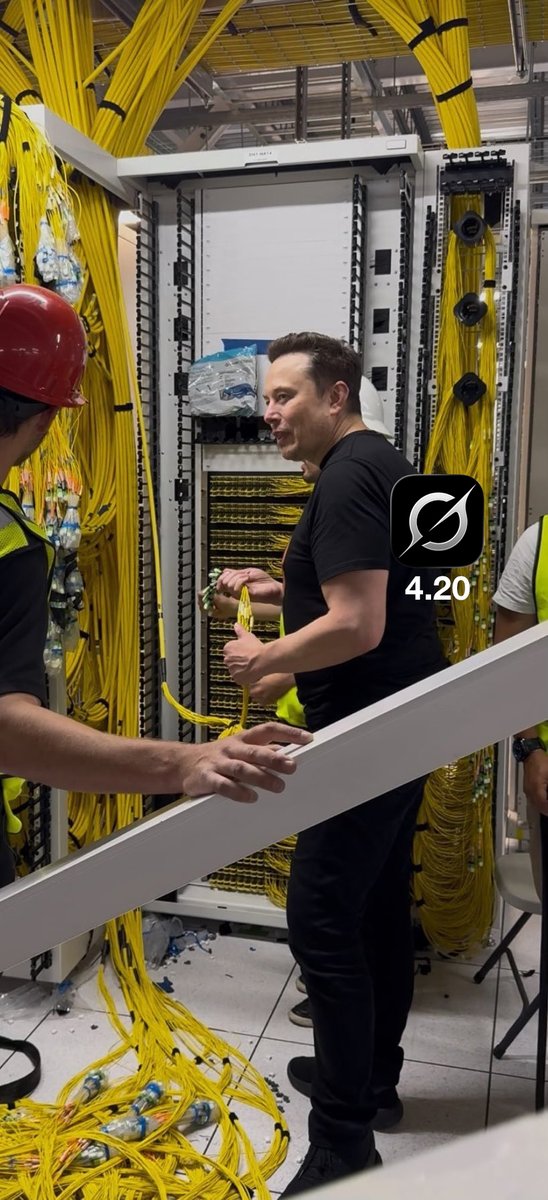 now we know why the entire internet is down 😂