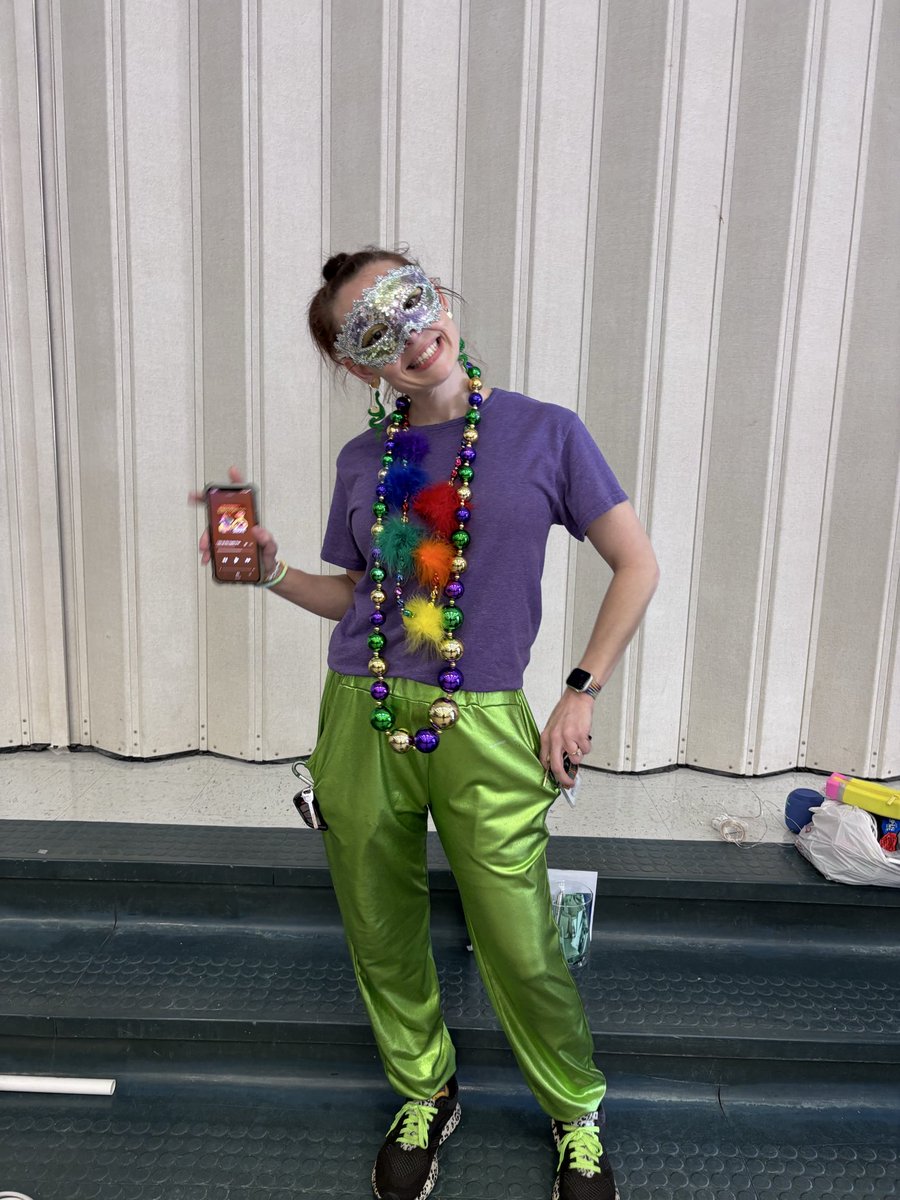 Gabriela Garza tweet media