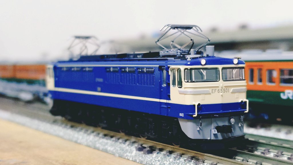 TOMIXのEF65 501号機の依頼整備をしました。 部品付けをし、カプラーを