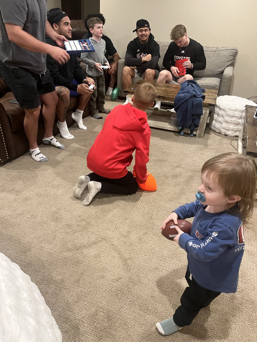 Will Finley tweet media