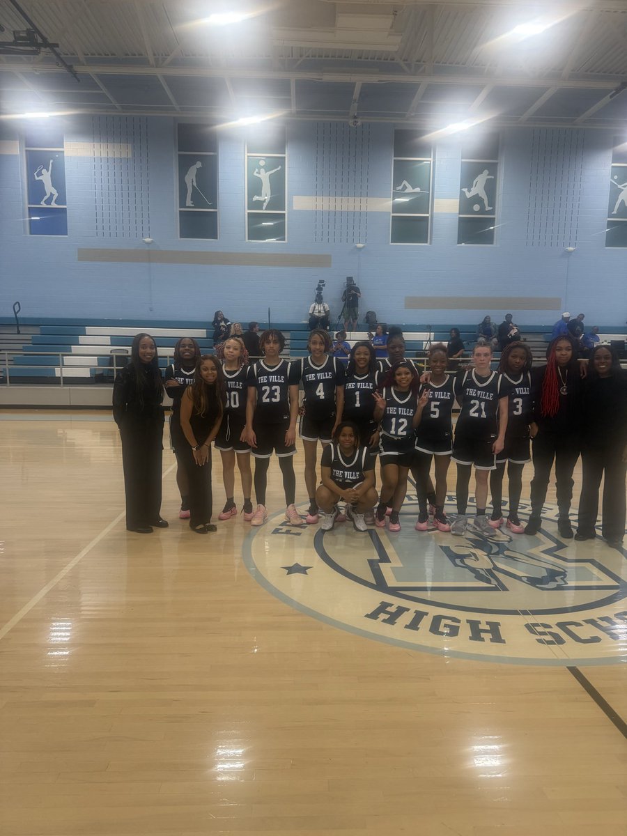 Coach_Booker tweet media