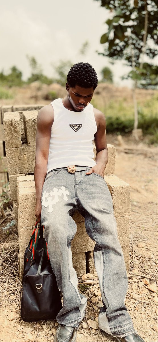 yeezypluto's tweet photo. If I gave you a "free pass' for one specific act with me, what would you choose? #INDvsPAK #RISERCONCERTD2 #PerthTanapon #Prada #LouisVuitton #fashionstyle #khaidxr #newyear #じゃああんたが作ってみろよ #目黒蓮誕生祭2026 #sydney_talker https://t.co/tMKPhctdRF