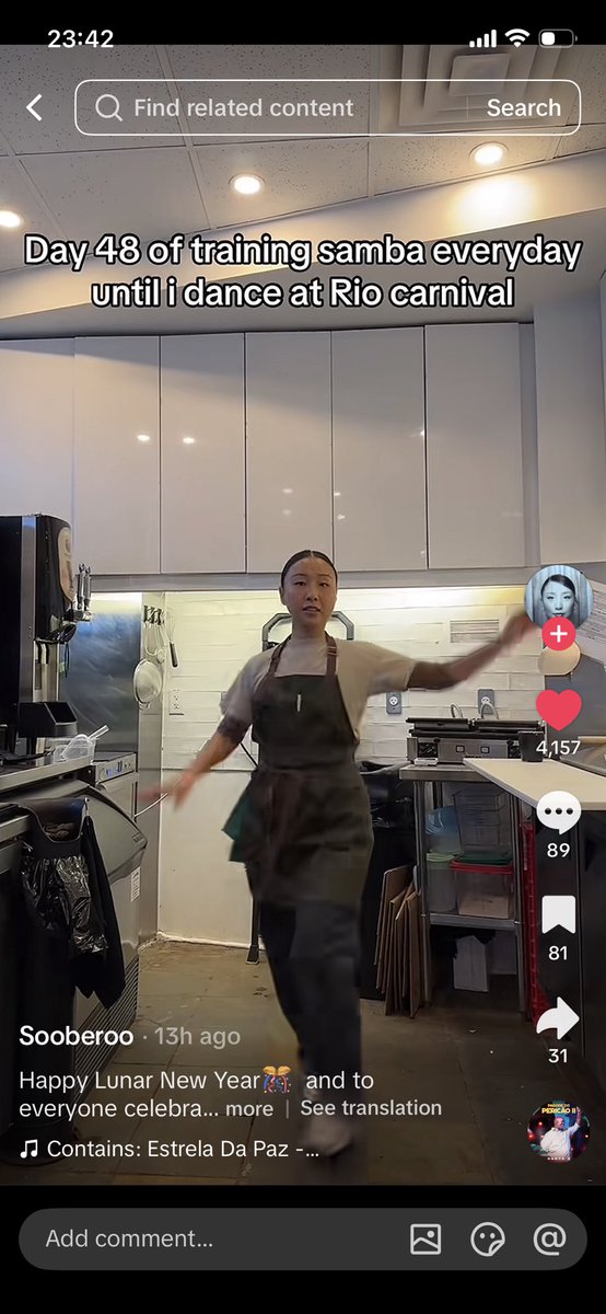 Tem uma diva gringa no TikTok aprendendo a sambar pra vir pro carnaval e só penso no <a href="/DivaDepressao/">Diva Depressão</a> analisando ela pro próximo vídeo de carnaval/samba hahahahaha