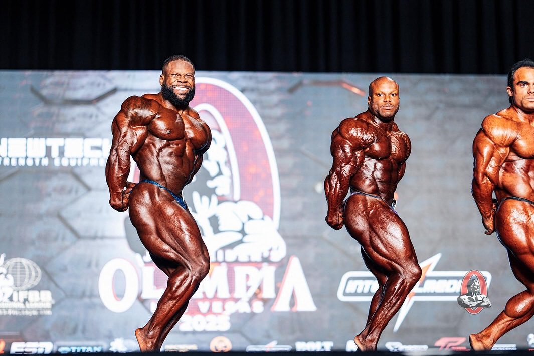 MrOlympiaLLC's tweet photo. 2025 Olympia :212 Keone Pearson &amp; Shaun Clarida 
 
**2026 Olympia Details:** 
📅 **When:** September 24-27 
 🇺🇸 Las Vegas, Nevada 

👉 **Explore more:** [https://t.co/FjCcE1Jf4G]
@MrOlympiaLLC #mrolympia #212bodybuilding https://t.co/36PfQeNA7N