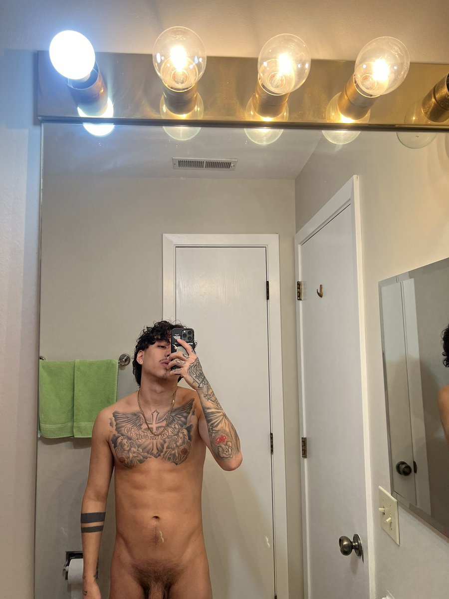 j😛 tweet media