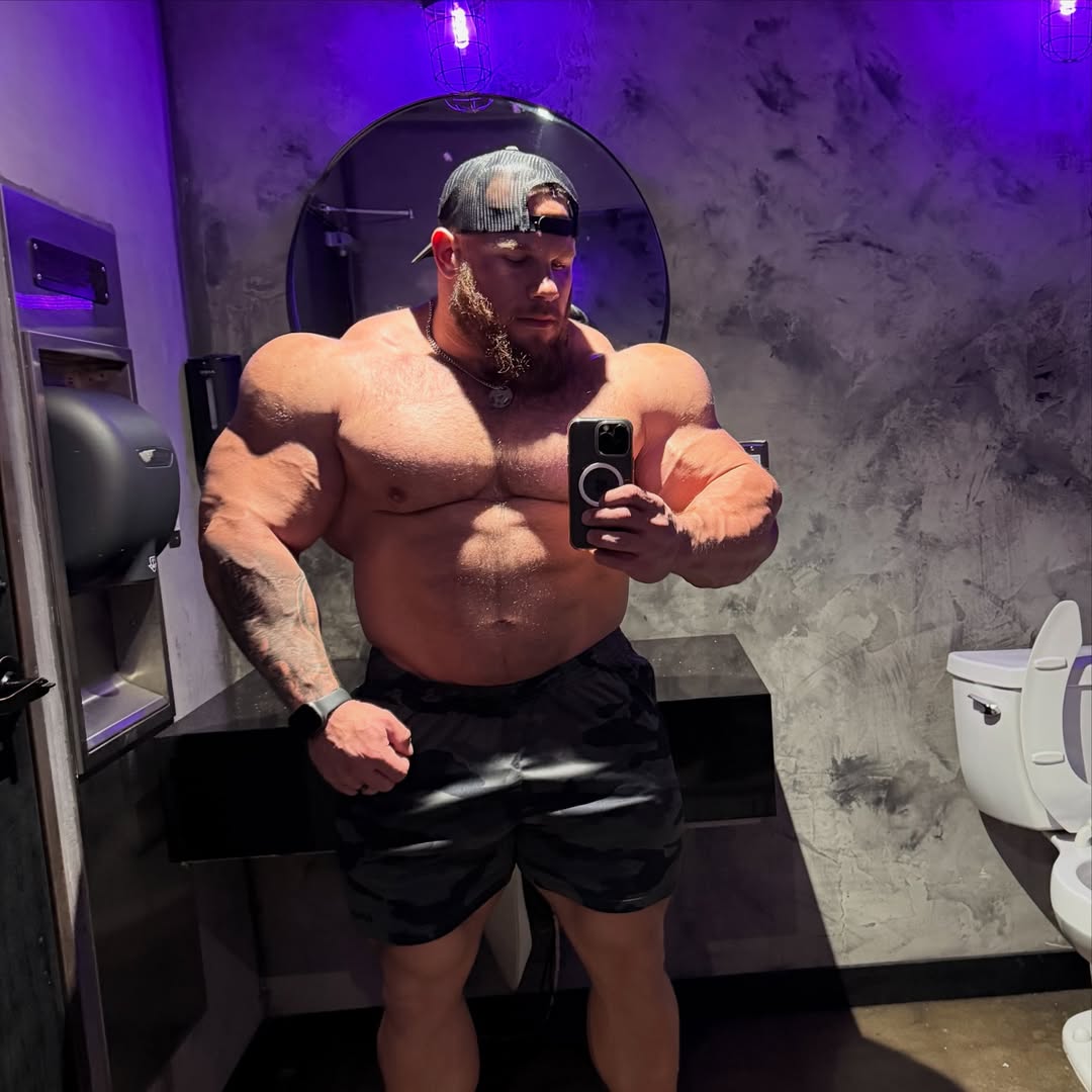 Muscles Anarchy tweet media