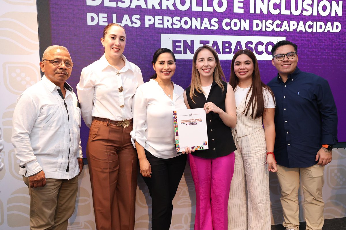 TabascoJavier's tweet photo. En Palacio de Gobierno, aprobamos el Programa Estatal para el Desarrollo e Inclusión de las Personas con Discapacidad. Son acciones concretas con las que demostramos que existe voluntad política y disposición para trabajar de manera coordinada, sociedad y gobierno. 

Tenemos la responsabilidad de consolidar un modelo que reconozca la diversidad como una fortaleza que garantice igualdad de oportunidades y dignidad para todas y todos.