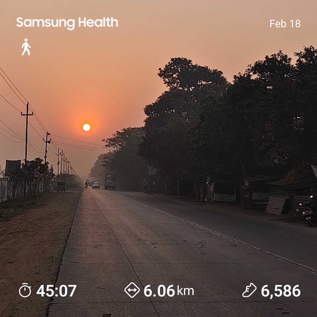 ଜୟ ଜଗନ୍ନାଥ।🙏 ସକାଳ ସୂର୍ଯ୍ୟ ନାରାୟଣ ଦର୍ଶନ।🌞🙏#ନିଜପାଇଁ_ଘଣ୍ଟାଏ 
ସକାଳୁ ସକାଳୁ ୦୬ କିମି ଦୌଡ଼।#Walk_Odia #FitIndia 🇮🇳
#Onehourforself 
Morning run 🏃 06 km in ✌️