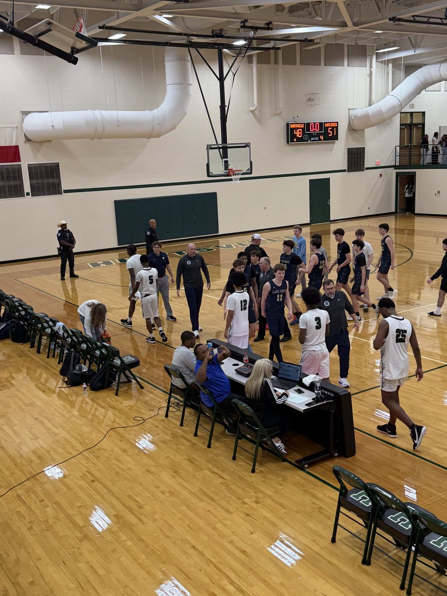 So glad we could catch the end of <a href="/LakeCreekHoops/">Lake Creek Lions Basketball</a> victory over Huntsville tonight!! Congratulations on earning FIRST PLACE in district! 

#LakeCreek #WeAreLions