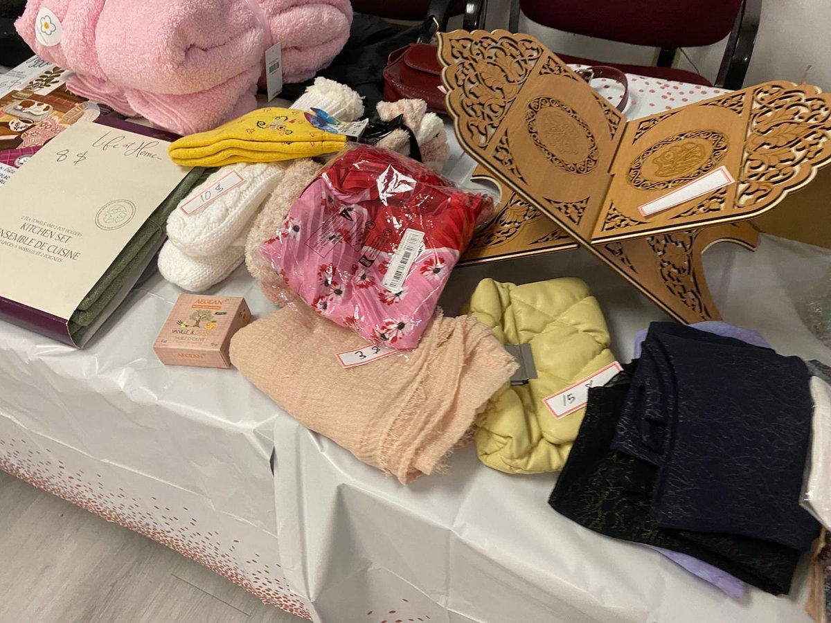 ATIC_Calgary's tweet photo. What a wonderful day at our Ramadan Kareem Bazaar! 🌙🤍
Seeing families come together, sharing food, and preparing for Ramadan side by side was truly heartwarming.
Thank you to all our vendors, volunteers, and guests who made this gathering so special.✨
#ramadan #ramadan_kareem https://t.co/eonQNEUlx0