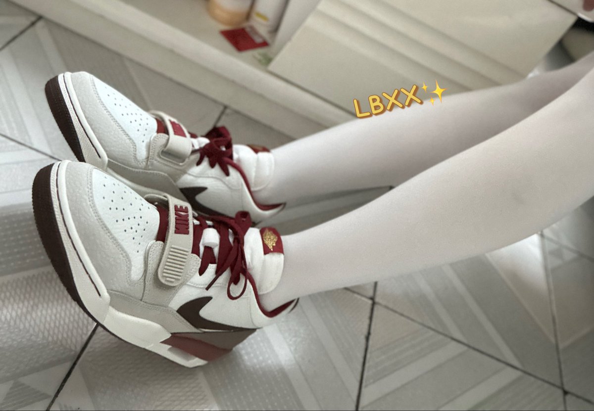 LBxiaoxing's tweet photo. 大家新年好新年好新年好！！ https://t.co/hUbJXTilBJ