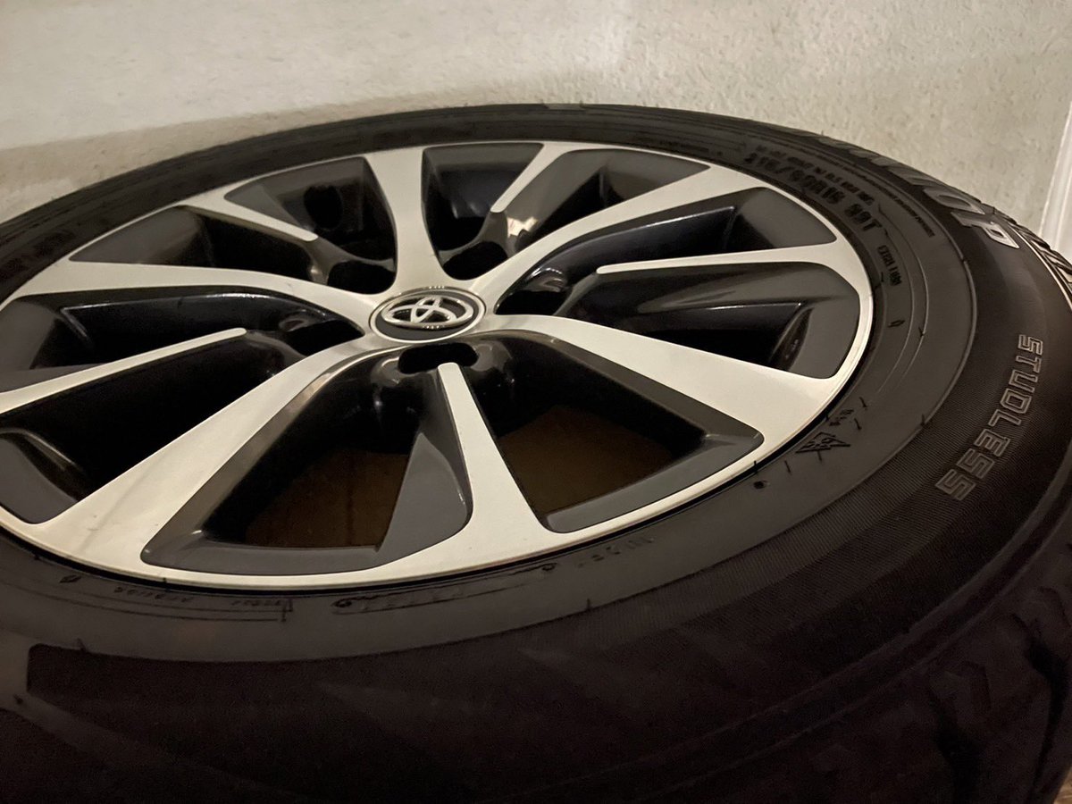 おやすみスタッドレスまた10ヶ月後